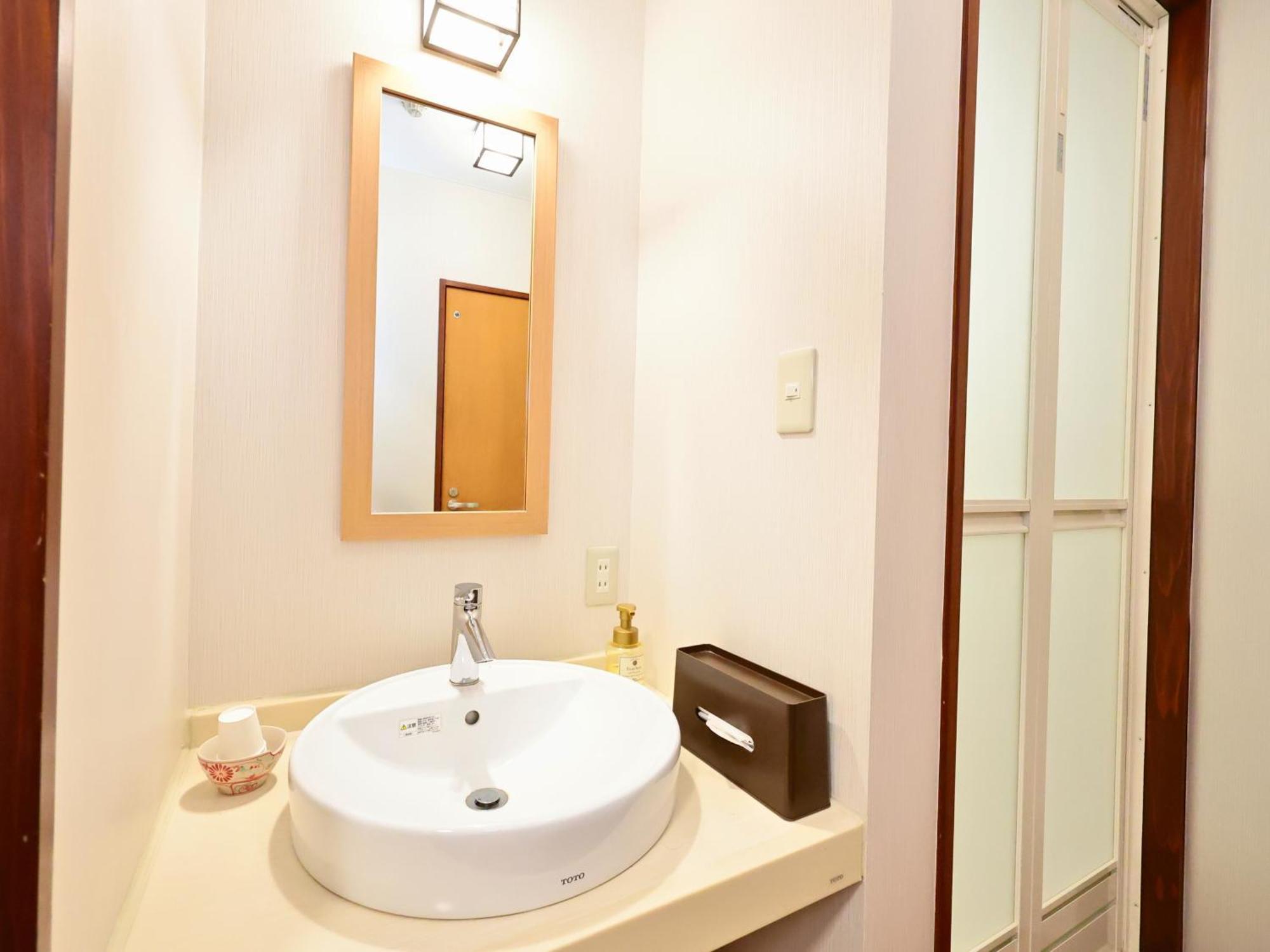 Hotel Oyado Hachibei à Takayama  Extérieur photo