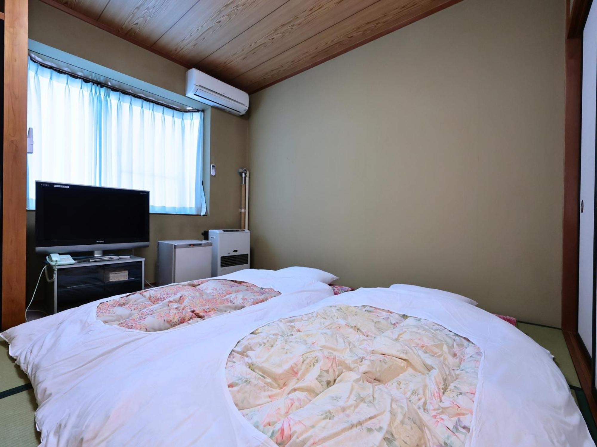 Hotel Oyado Hachibei à Takayama  Extérieur photo