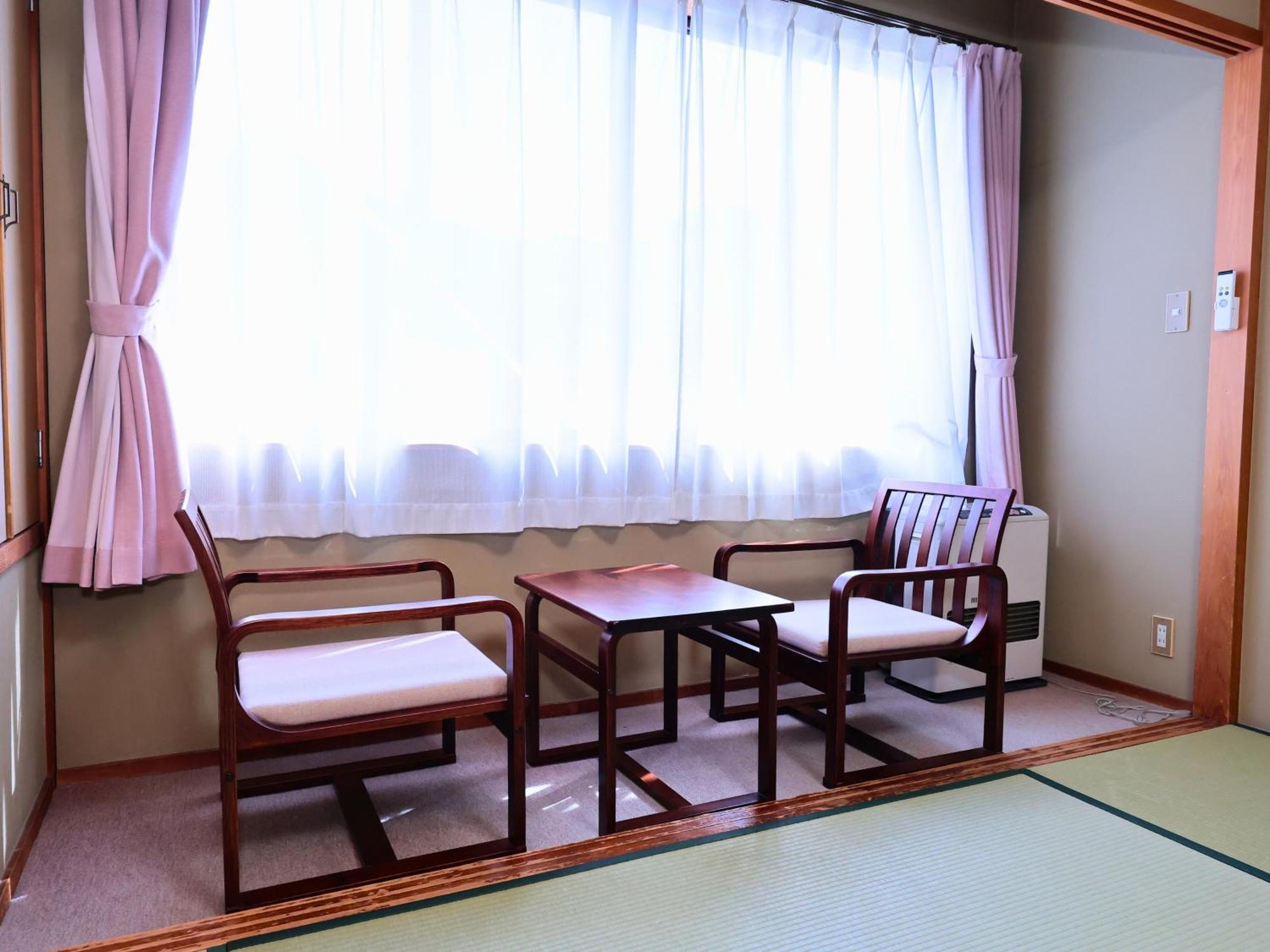 Hotel Oyado Hachibei à Takayama  Extérieur photo