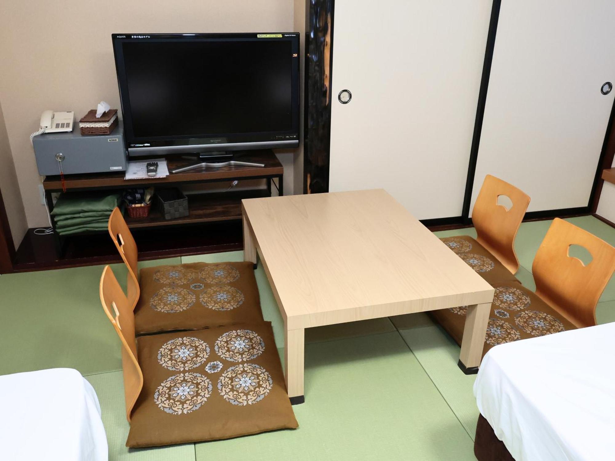 Hotel Oyado Hachibei à Takayama  Extérieur photo