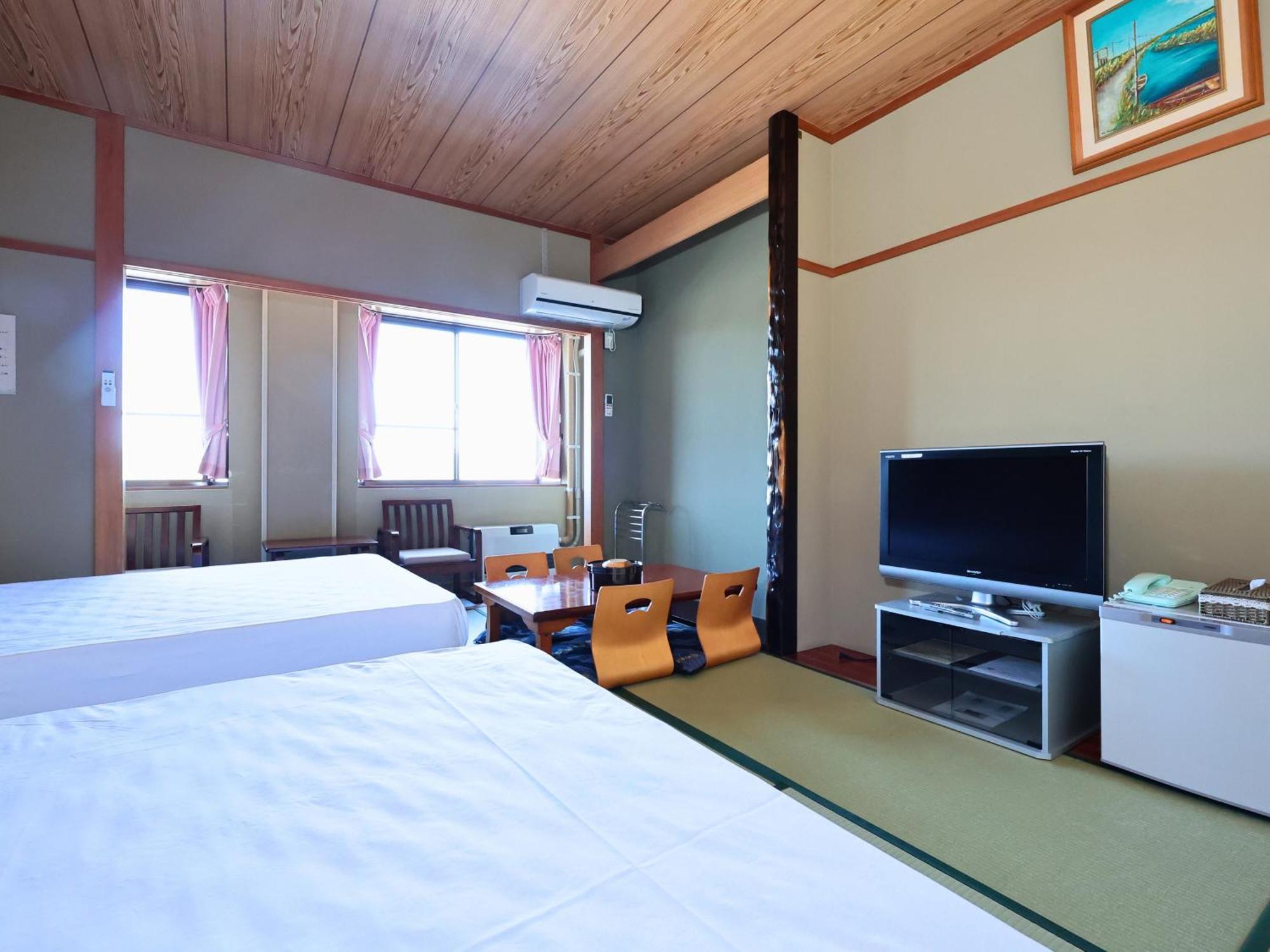 Hotel Oyado Hachibei à Takayama  Extérieur photo